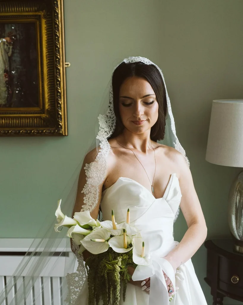 A bride’s bouquet on her wedding day