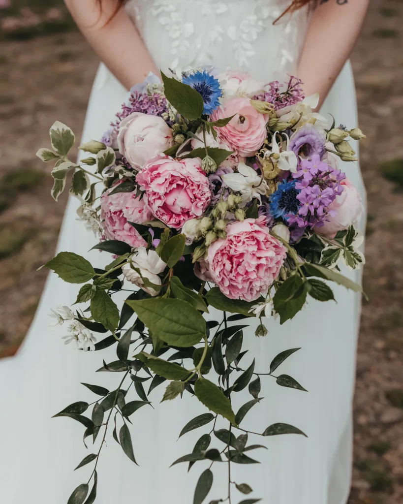 A bride’s bouquet on her wedding day