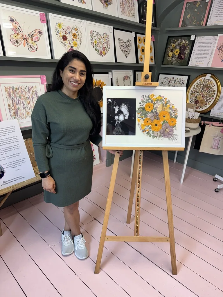Ritikaโs finished pressed flower artwork