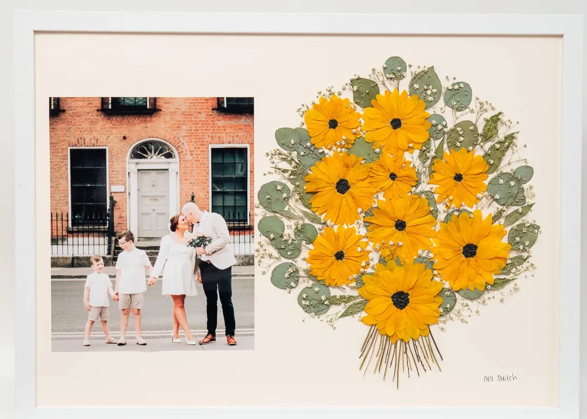 Everlasting Keepsake with wedding photographs, 21 x 15 inch