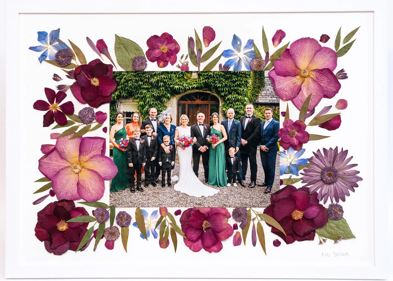 Everlasting Keepsake with wedding photographs, 21 x 15 inch