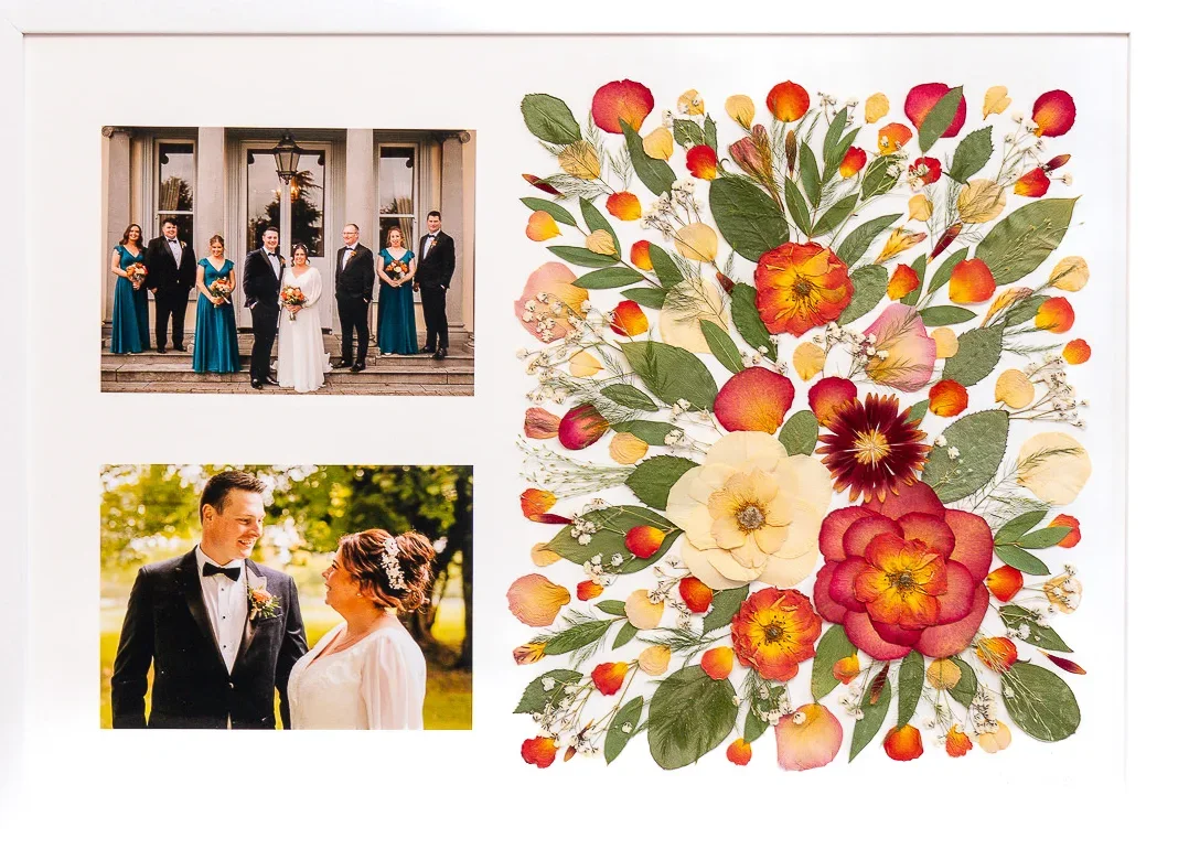 Everlasting Keepsake with wedding photographs, 21 x 15 inch