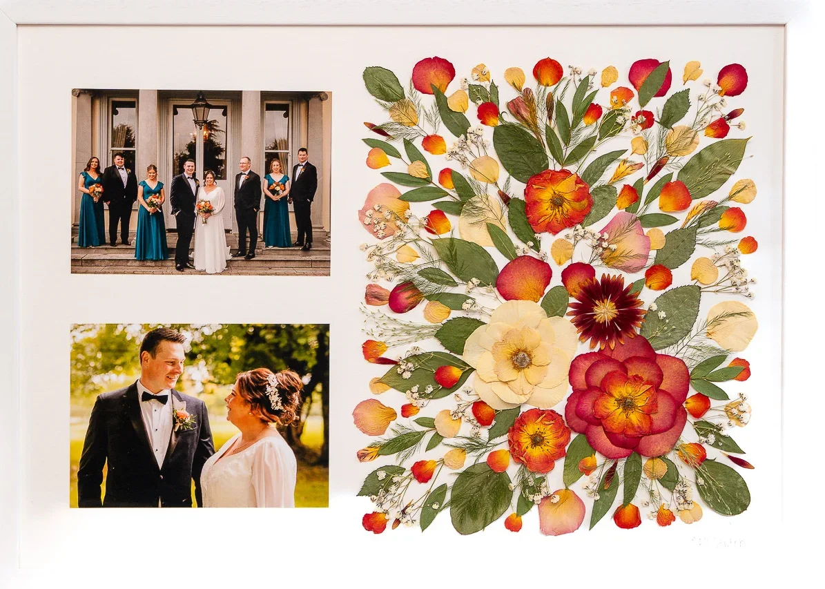 Everlasting Keepsake with wedding photographs, 21 x 15 inch