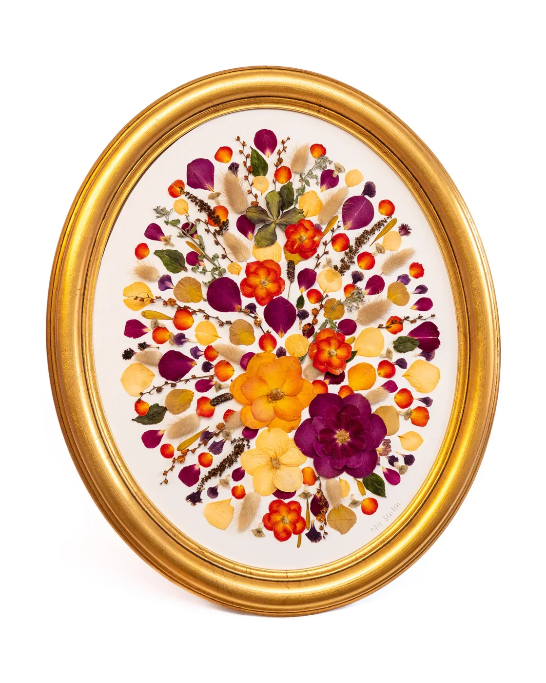 Oval pressed bouquet, 19 x 23 inch