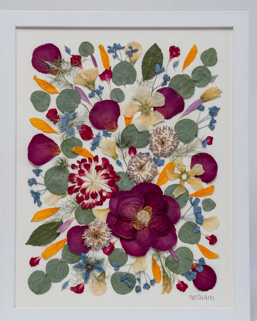 Rectangular pressed bouquet, 21 x 15 inch