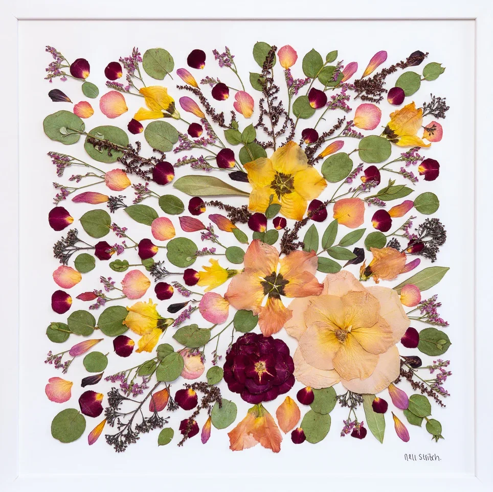 Square pressed bouquet