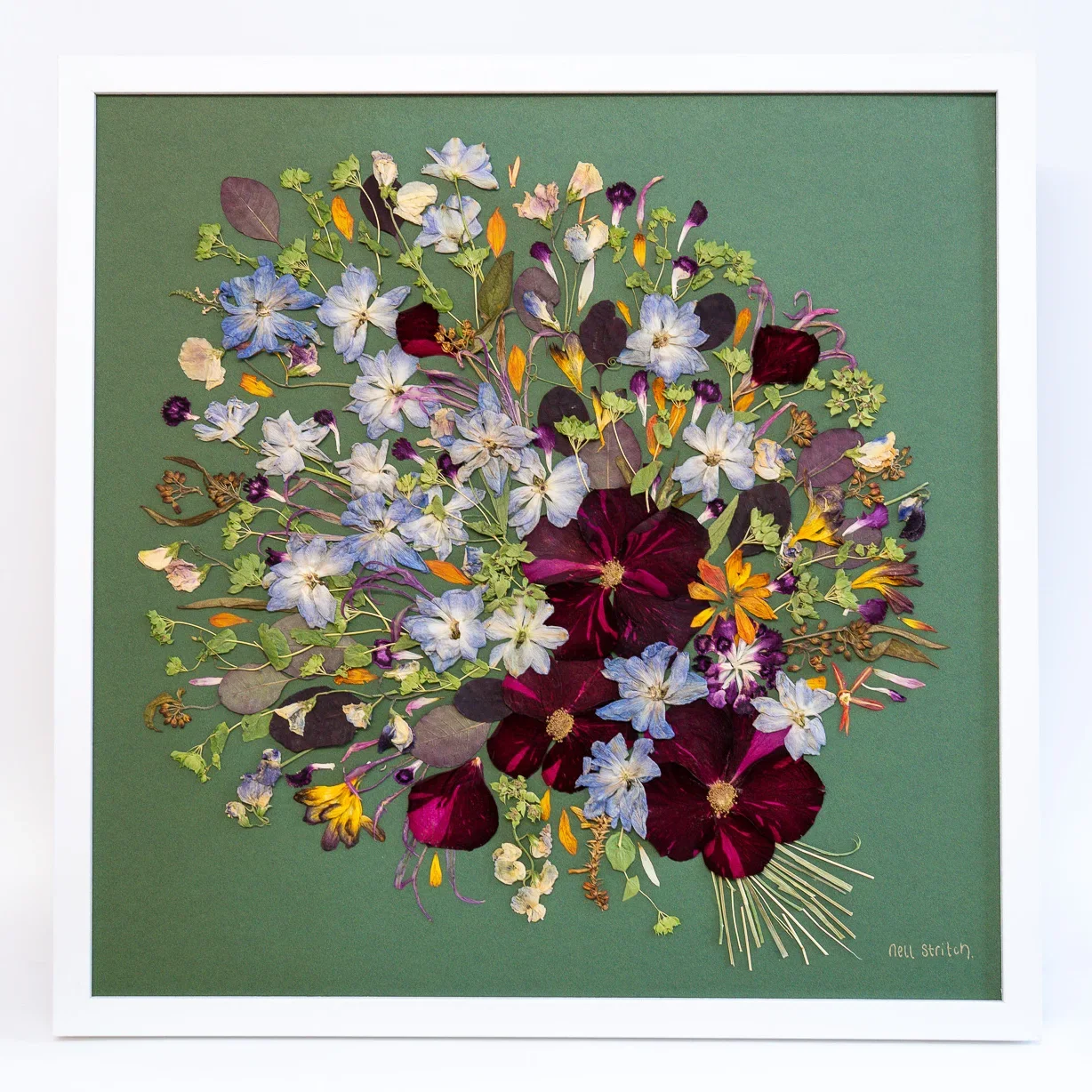 Square pressed bouquet
