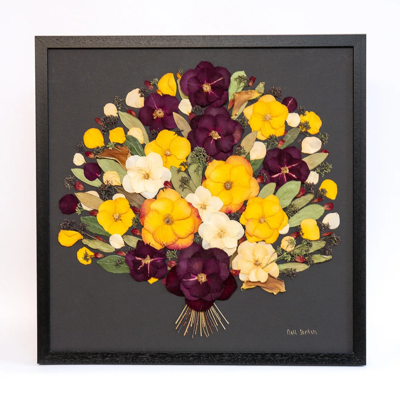 Square pressed bouquet