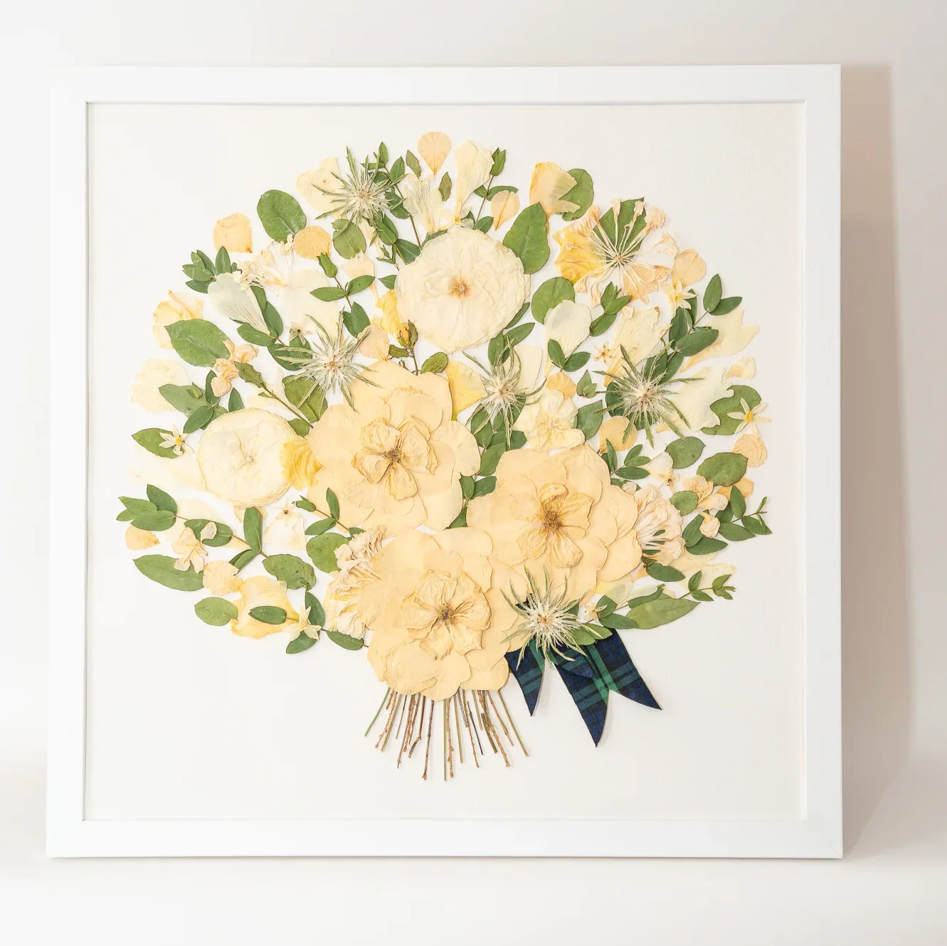 Square pressed bouquet