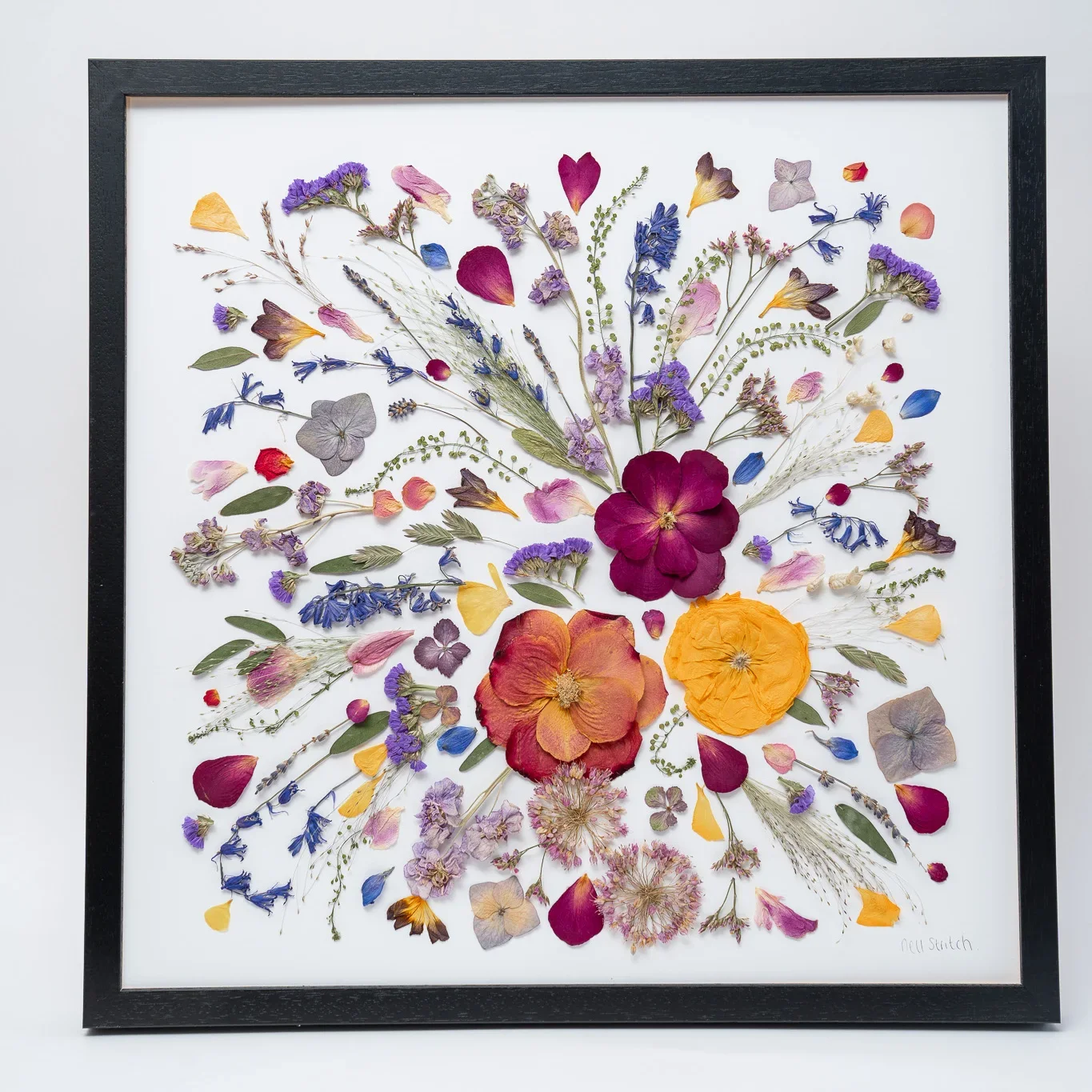 Square pressed bouquet