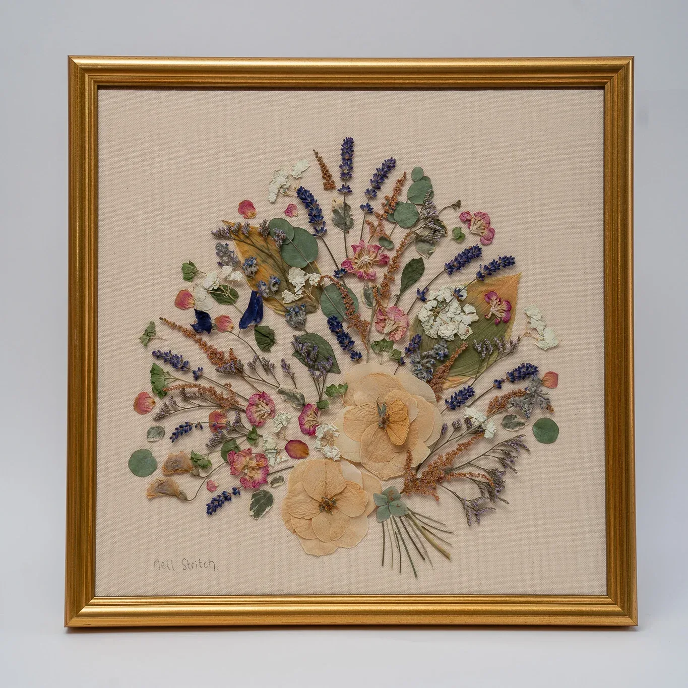 Square pressed bouquet