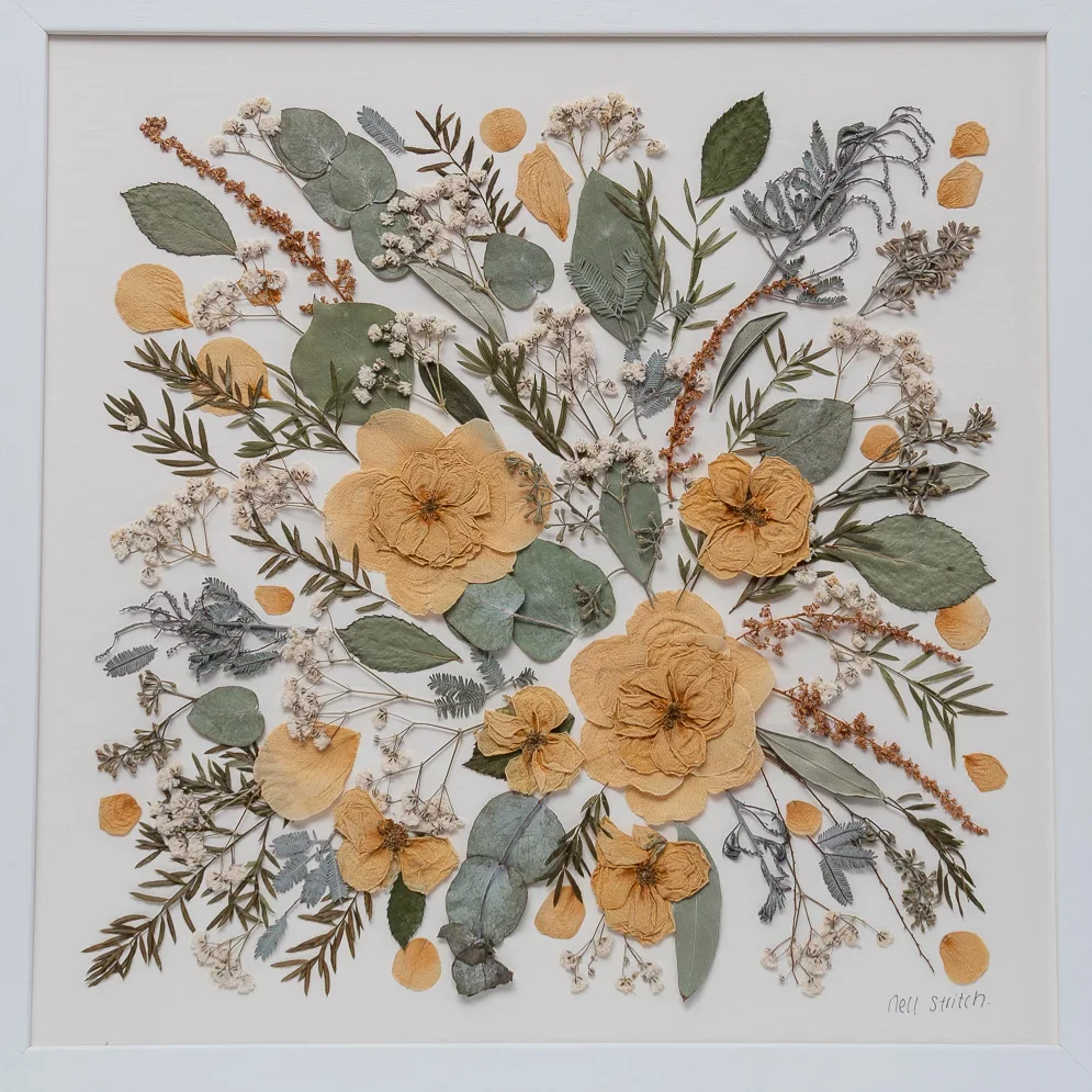 Square pressed bouquet